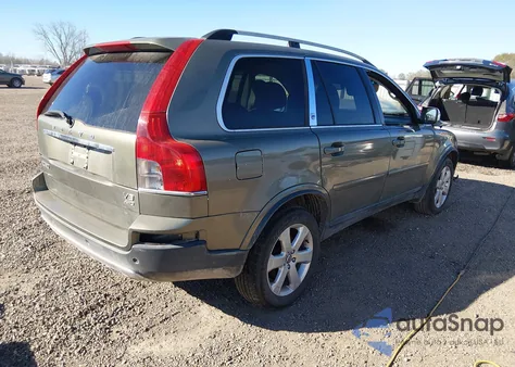 2011 Volvo Xc90 V8 z USA, uszkodzony, nr VIN YV4852CZ2B1584227